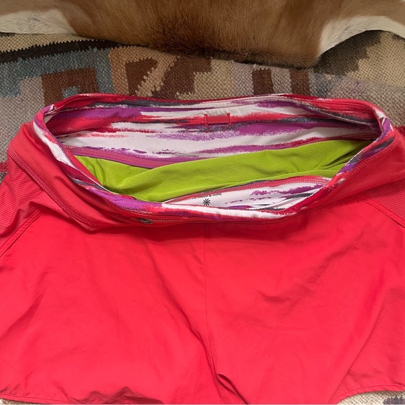 Athleta • red athletic stylish shorts - Picture 14 of 16